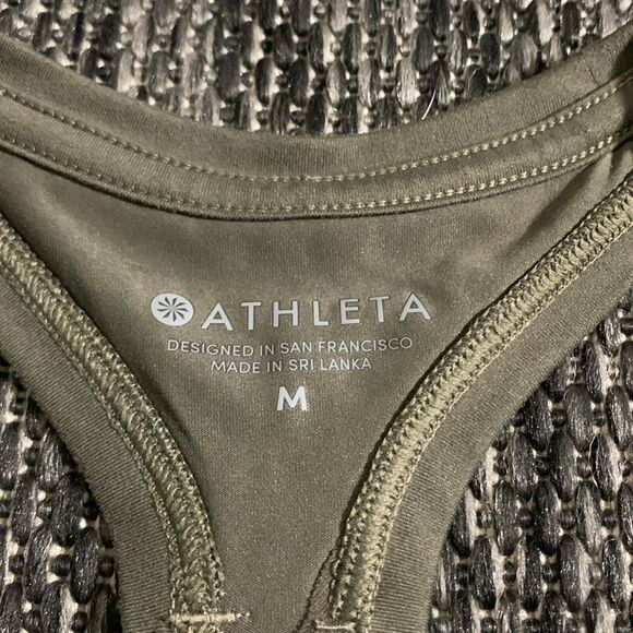 Athleta limitless keyhole camo tank - Picture 3 of 5